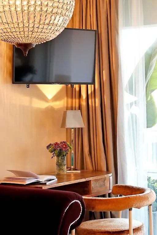 Luxury Cabaret Suite Malaga 0*,