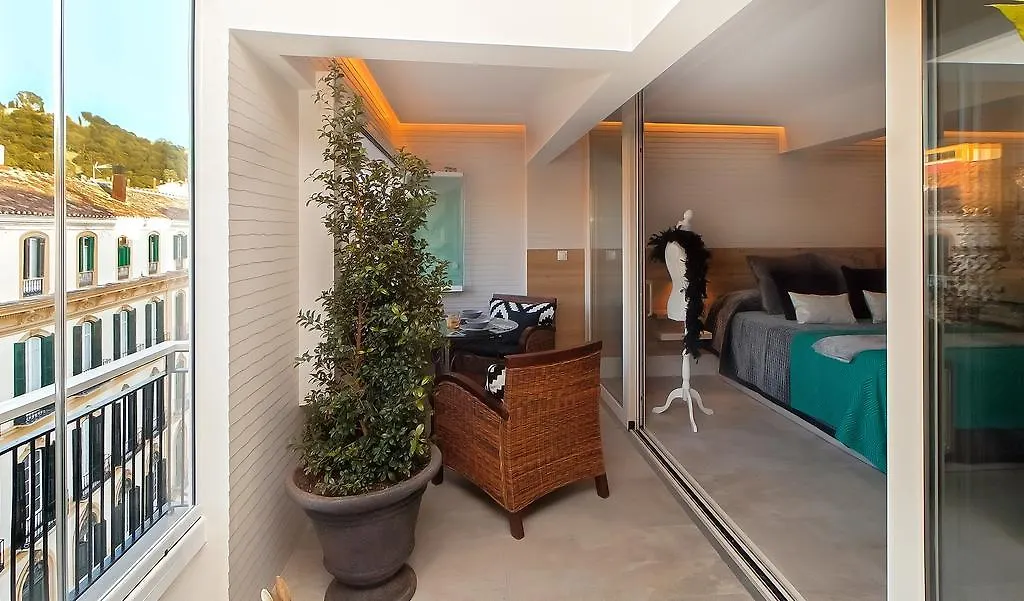 Apartment Luxury Cabaret Suite Malaga