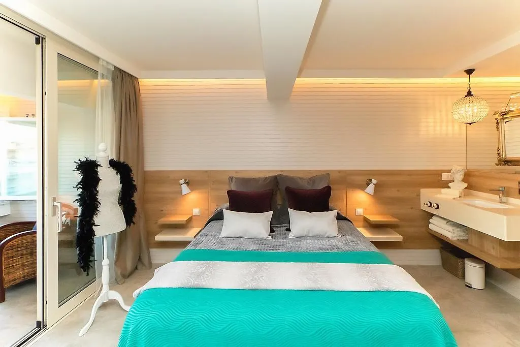 Luxury Cabaret Suite Malaga