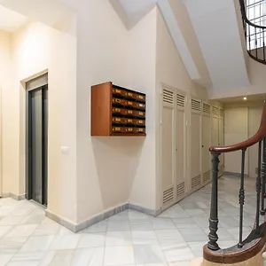  Apartment Julieta Historical By Alohamalaga