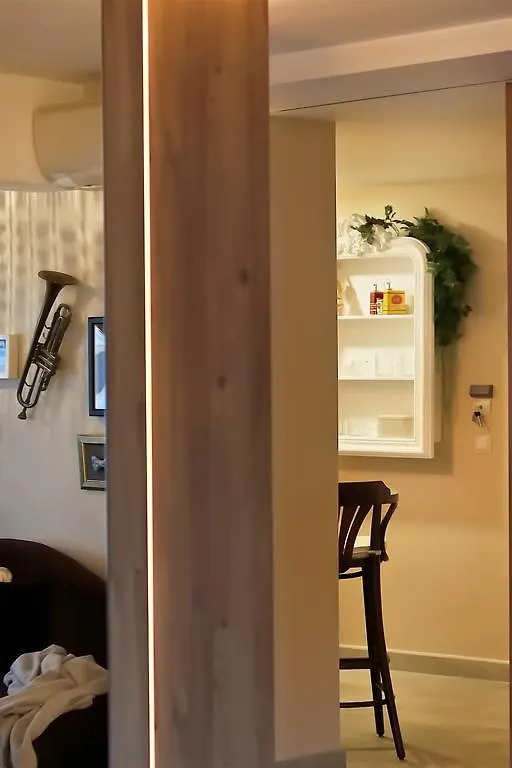 Luxury Cabaret Suite Málaga Apartamento
